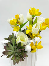 Kép betöltése a galériamegjelenítőbe: Aranyeső húsvéti asztaldísz
